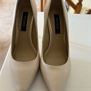 White House Black Market Women's Cream Pointed Toe Pumps - Neutral Leather-Look